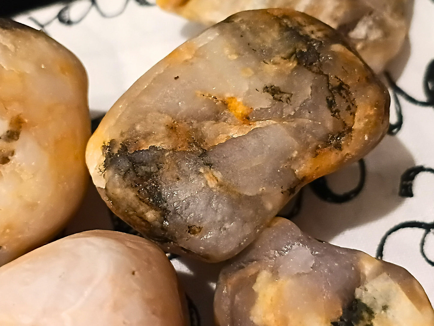 Heart-shaped cream feldspar Plymouth beach stone